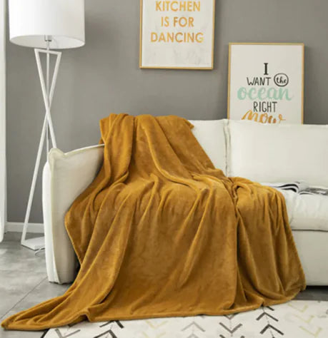 LunaCozy Lightweight Blanket