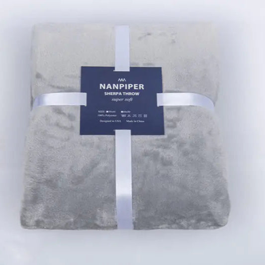 LunaCozy Lightweight Blanket